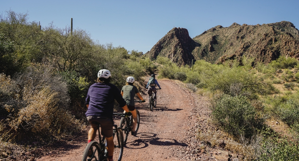 mountain biking during weekend getaways from Phoenix Arizona